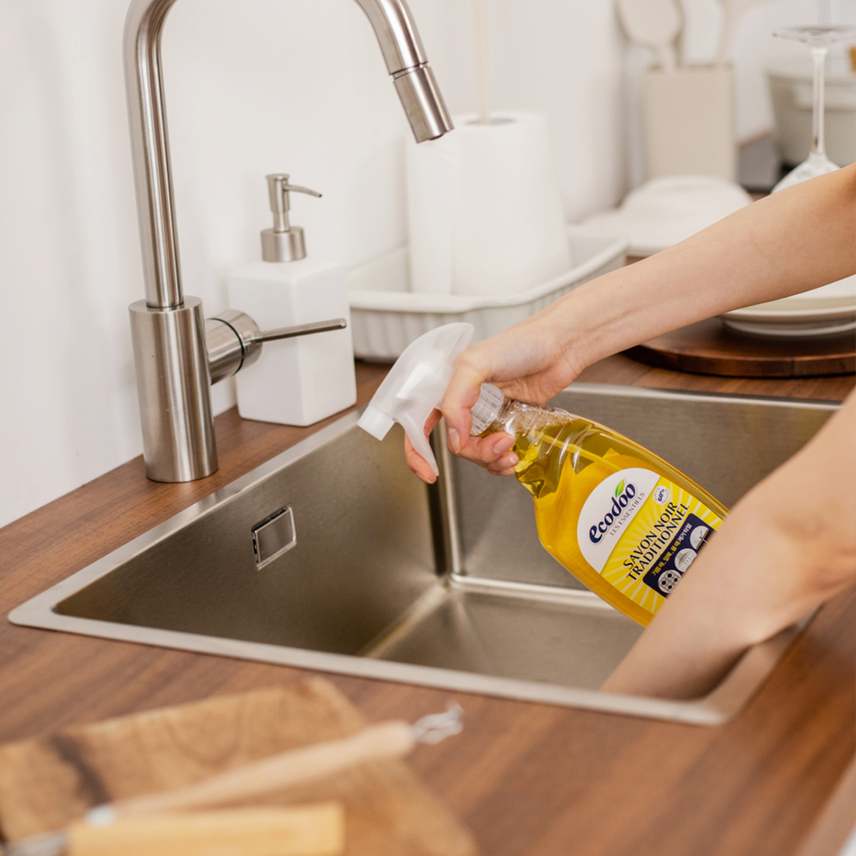 에코두 다목적 키친 클리너 세정제 주방 기름때 찌든때 제거 750ml, 1개 - 상세 이미지 2