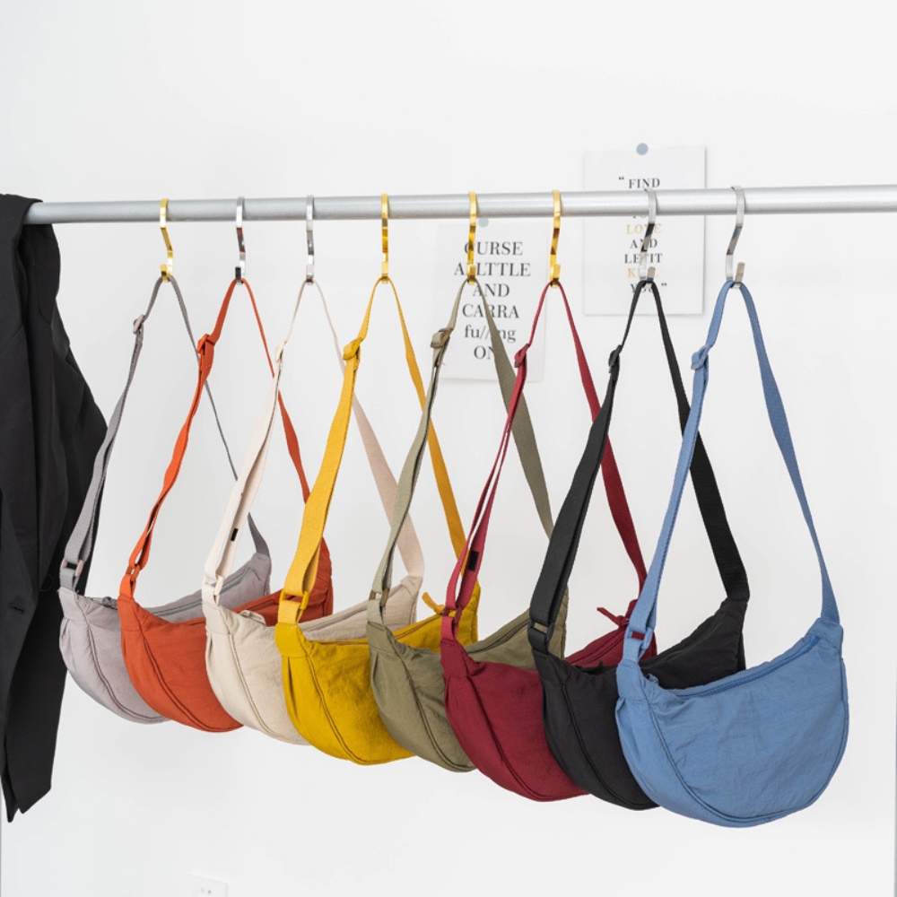 여행용 크로스백 여성가방 해외 일본 반달 크로와상미니백