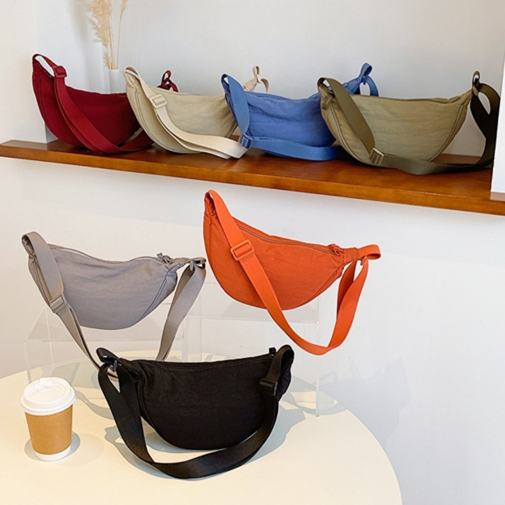 여행용 크로스백 여성가방 해외 일본 반달 크로와상미니백