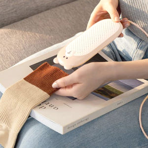 휴대용 캐릭터 신발건조기 냄새제거 발열 uv 젖은운동화 슈즈 양말 관리기 개봉기 | 실사용 후기 - 상품 이미지 4