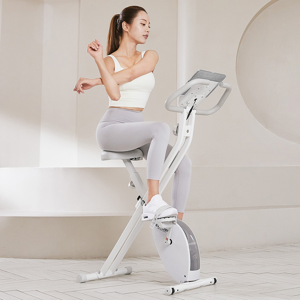 엑사이더 실내자전거 리얼 접이식 즈위프트 사이클 야핏 가정용 헬스 바이크 홈트 운동 기구