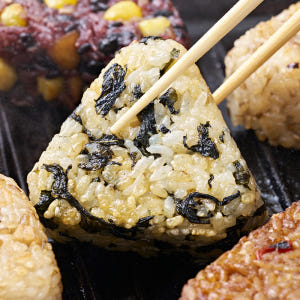 한끼통살 주먹밥 100g 맛보기 세트(10개입) 삼각 김밥 냉동 김치 치... 맛있게 먹은 솔직 후기 - 상품 이미지 3