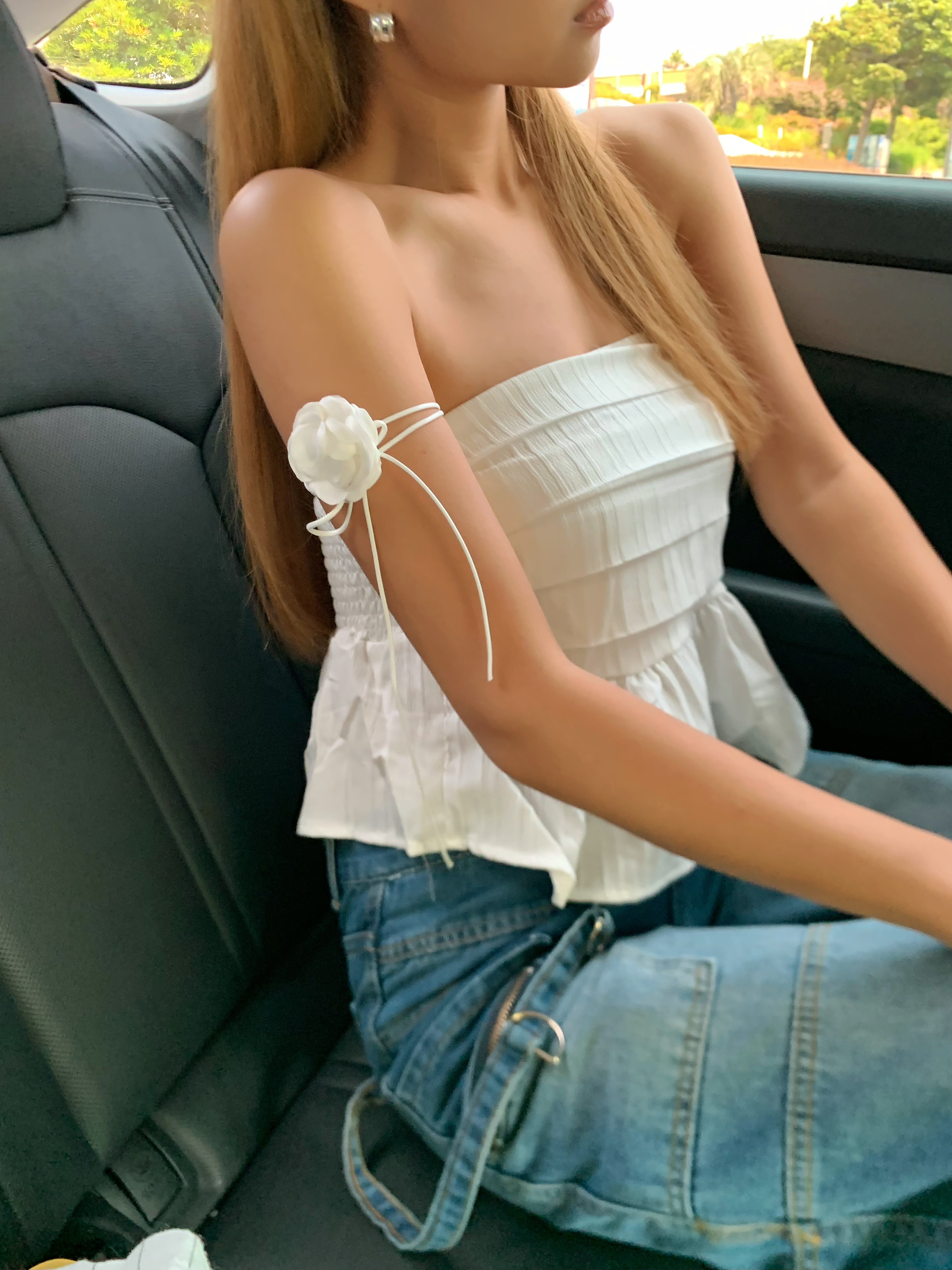 [당일출고/묶음할인] 플라워 코사지 초커 목걸이 (발레코어 Y2K 유니크 여름 휴양지룩) 상세 이미지 3