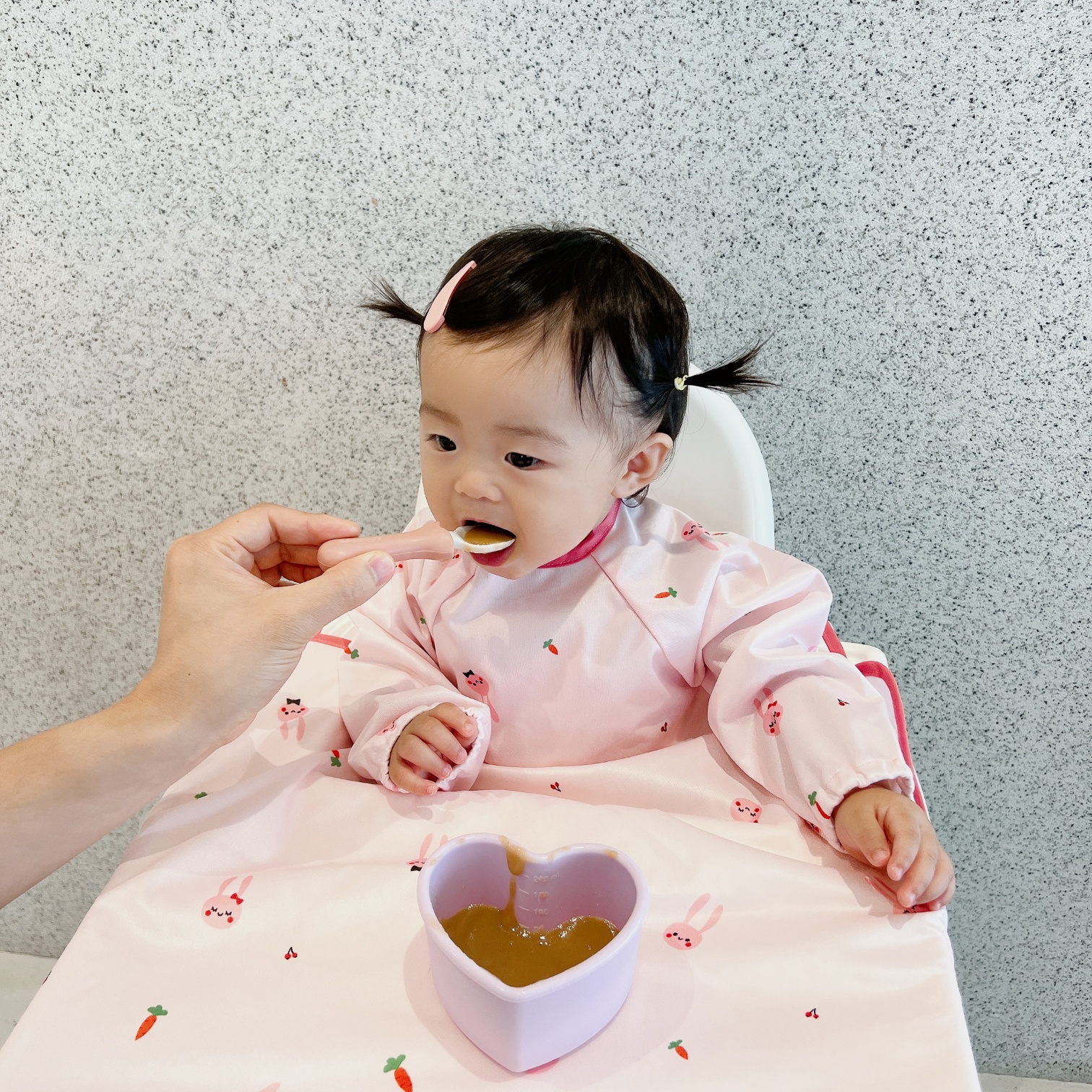 자기주도 턱받이 이유식 아기 식탁일체형 초기 방수 이유식가운 유아 여름 나시 부분커버 핑크 애니멀