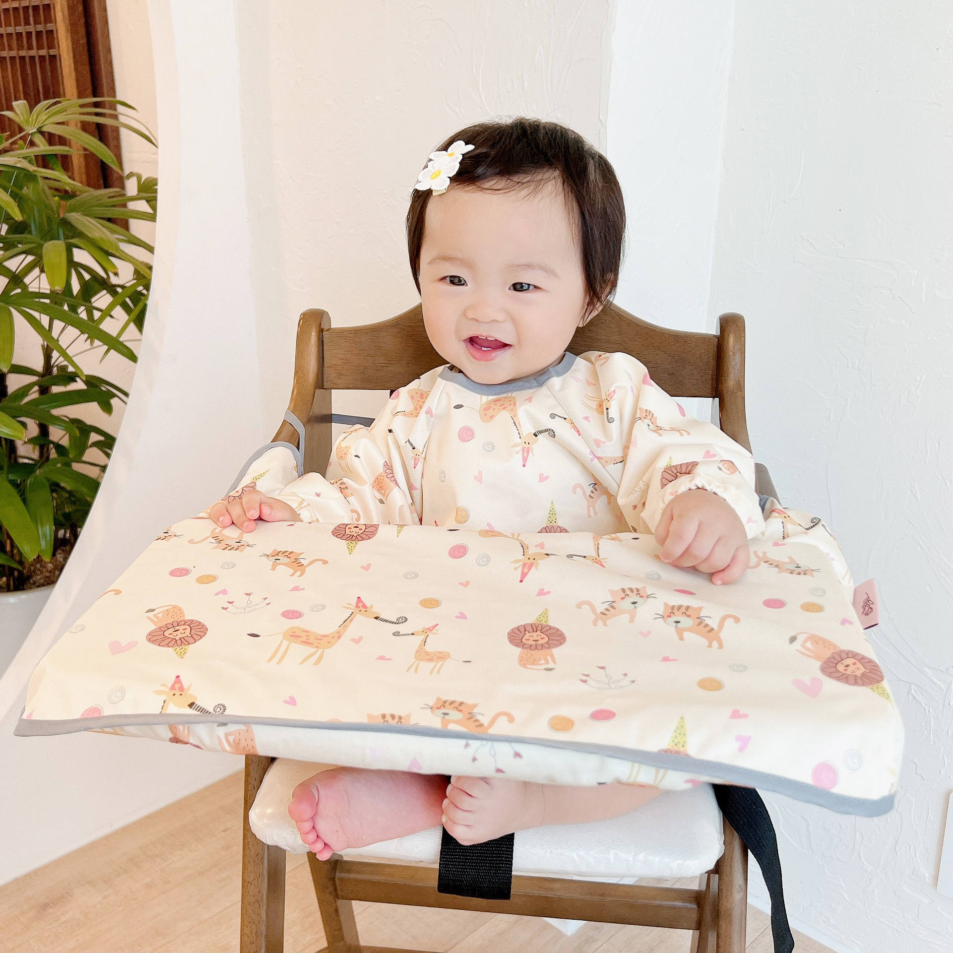 자기주도 턱받이 이유식 아기 식탁일체형 초기 방수 이유식가운 유아 여름 나시 부분커버 핑크 애니멀