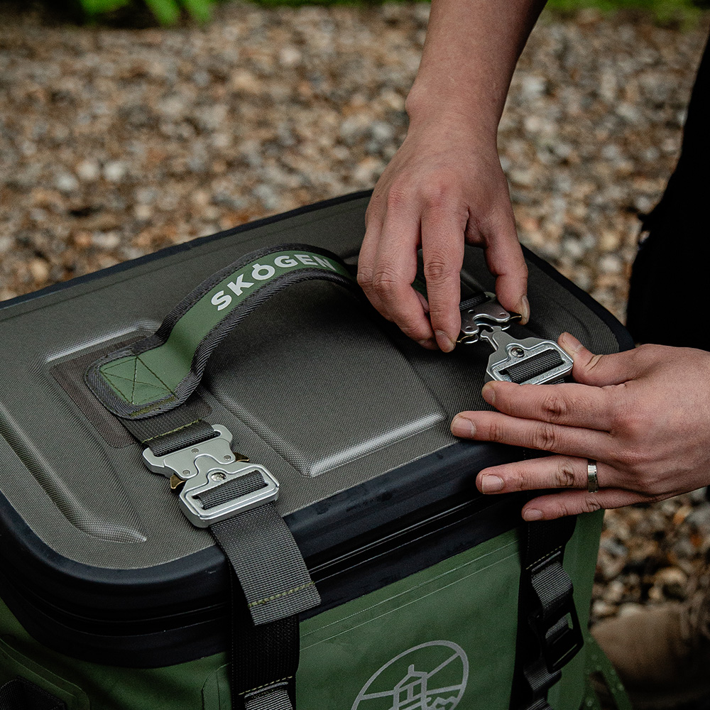 스코겐 캠핑 소프트 쿨러 보냉 백 가방 아이스박스 16L 24캔