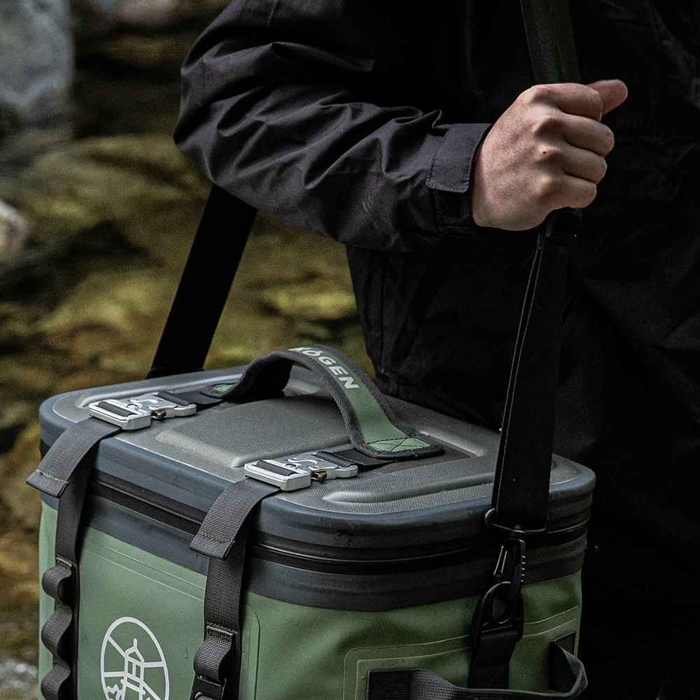 스코겐 캠핑 소프트 쿨러 보냉 백 가방 아이스박스 16L 24캔