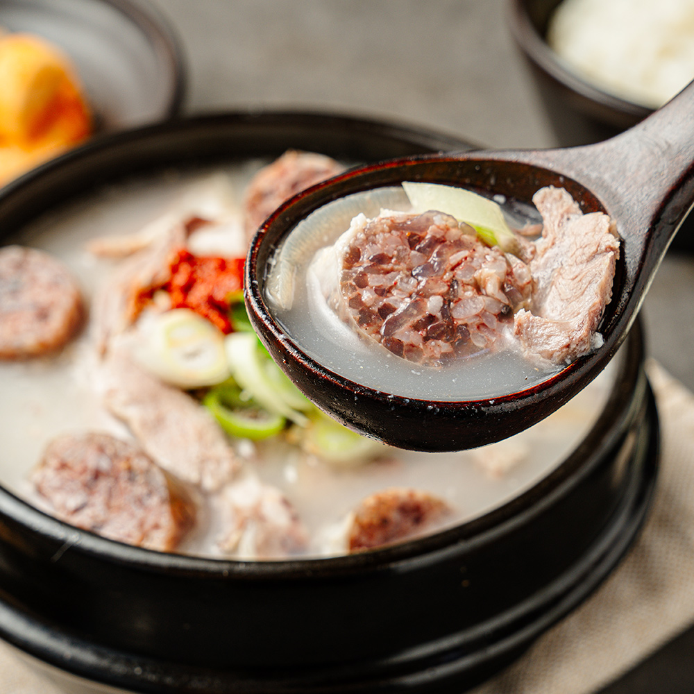 신포시장 가마솥 순대국밥 사골 국밥 600g X 2팩 - 상세 이미지 3