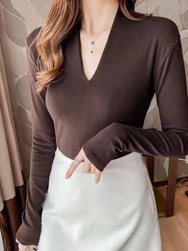 모던시크 브이넥 섹시스판 기본긴팔티 모달 슬림핏 정장 이너골지티 간절기 데일리룩 이미지 8