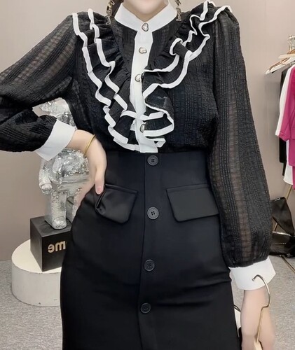 여자여자몰 유러피안룩 격식블라우스 브이벨벳프릴 엔틱셔링 가을시스루블라우스 하트단추 이미지 2