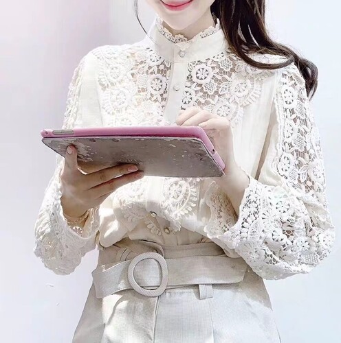 여자여자몰 우아한 셀럽블라우스 레이스자수 차이나넥 진주단추 여신코튼블라우스 - 상세 이미지 3