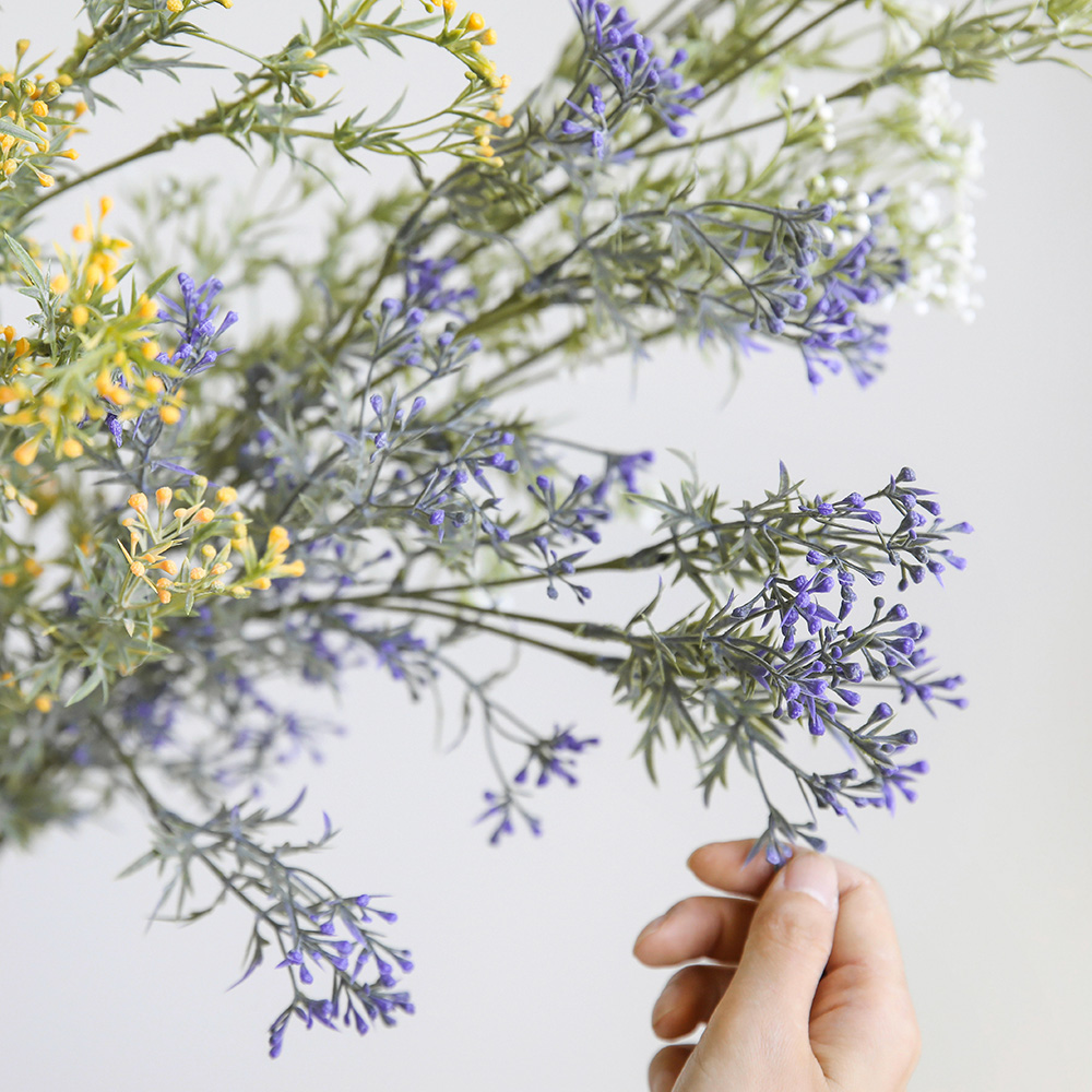 컬러 씨드 생화같은 스프레이 부쉬 조화 실사용 후기 | 효과 있을까? - 대표 이미지