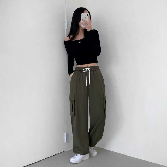 볼디즈 바스락 카고 포켓 핀치 와이드+조거 2way나일론 트레이닝 팬츠 봄 바지 상세 이미지 140
