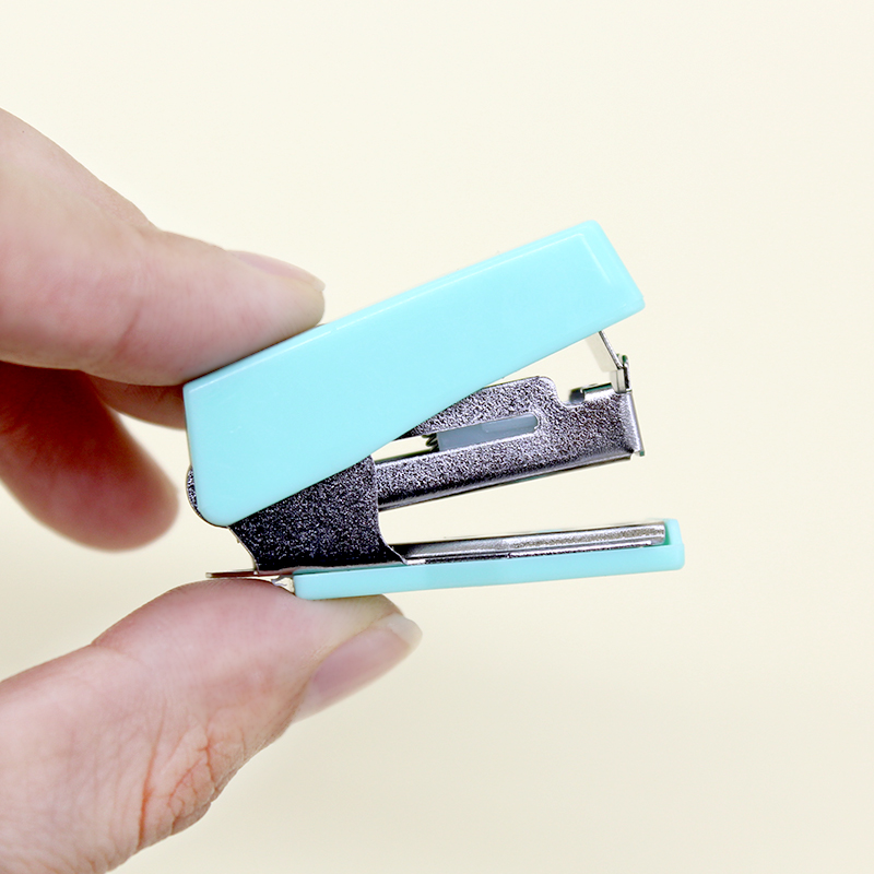 모쿠쿠 스테이플러 리필 케이스 세트 스템플러 학용품 캐릭터 문구 이미지 3