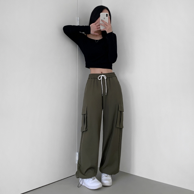 볼디즈 바스락 카고 포켓 핀치 와이드+조거 2way나일론 트레이닝 팬츠 봄 바지 상세 이미지 141