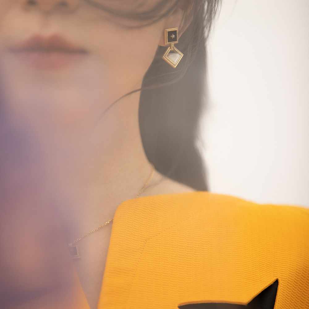 롤라로즈 Gallery 마더오브펄 여자 드롭이어링 LR61111 - 상세 이미지 3