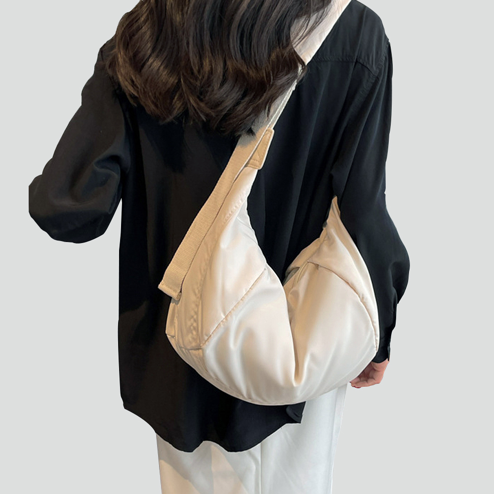 크로와상백 반달 여행용 크로스백 보부상 가벼운 나일론 해외 여행 가방