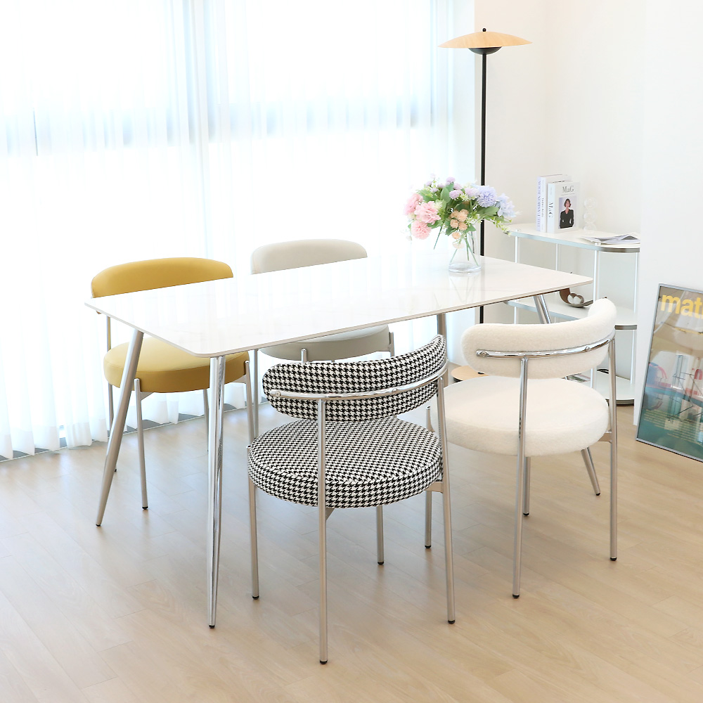 1+1 스위터 카페의자 미드센츄리 디자인 철제 업소용의자 /실버프레임 머스타드 소프트PU