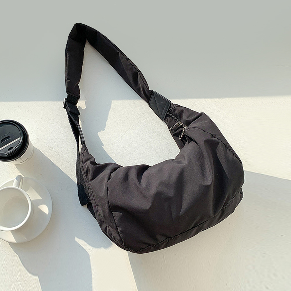 크로와상백 반달 여행용 크로스백 보부상 가벼운 나일론 해외 여행 가방