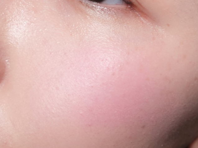 ONGREDIENTS Deep Foaming Gel Cleanser - description 2
