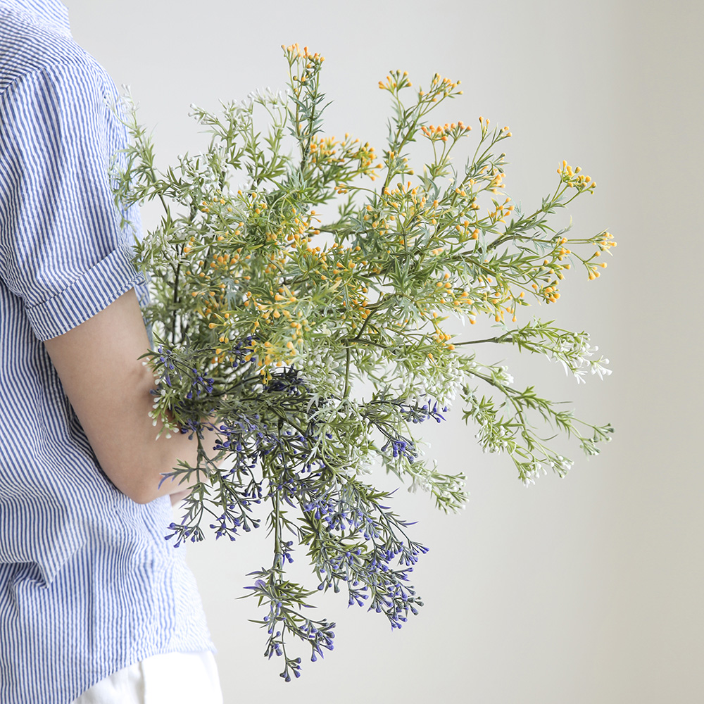 컬러 씨드 생화같은 스프레이 부쉬 조화 이미지 4