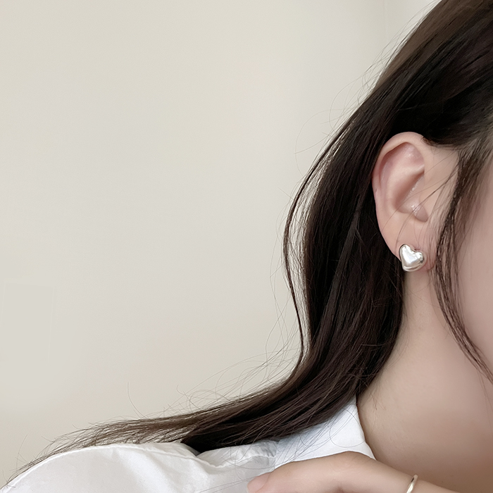 silver925 볼드 하트 통통 볼륨 포인트 귀걸이 실버925 이미지 6