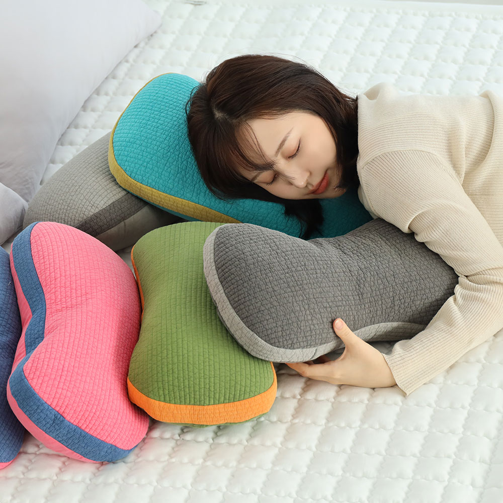 아르떼베딩 숙면 목이편한 국내산 풍수 부엉이 자수 땅콩메밀베개
