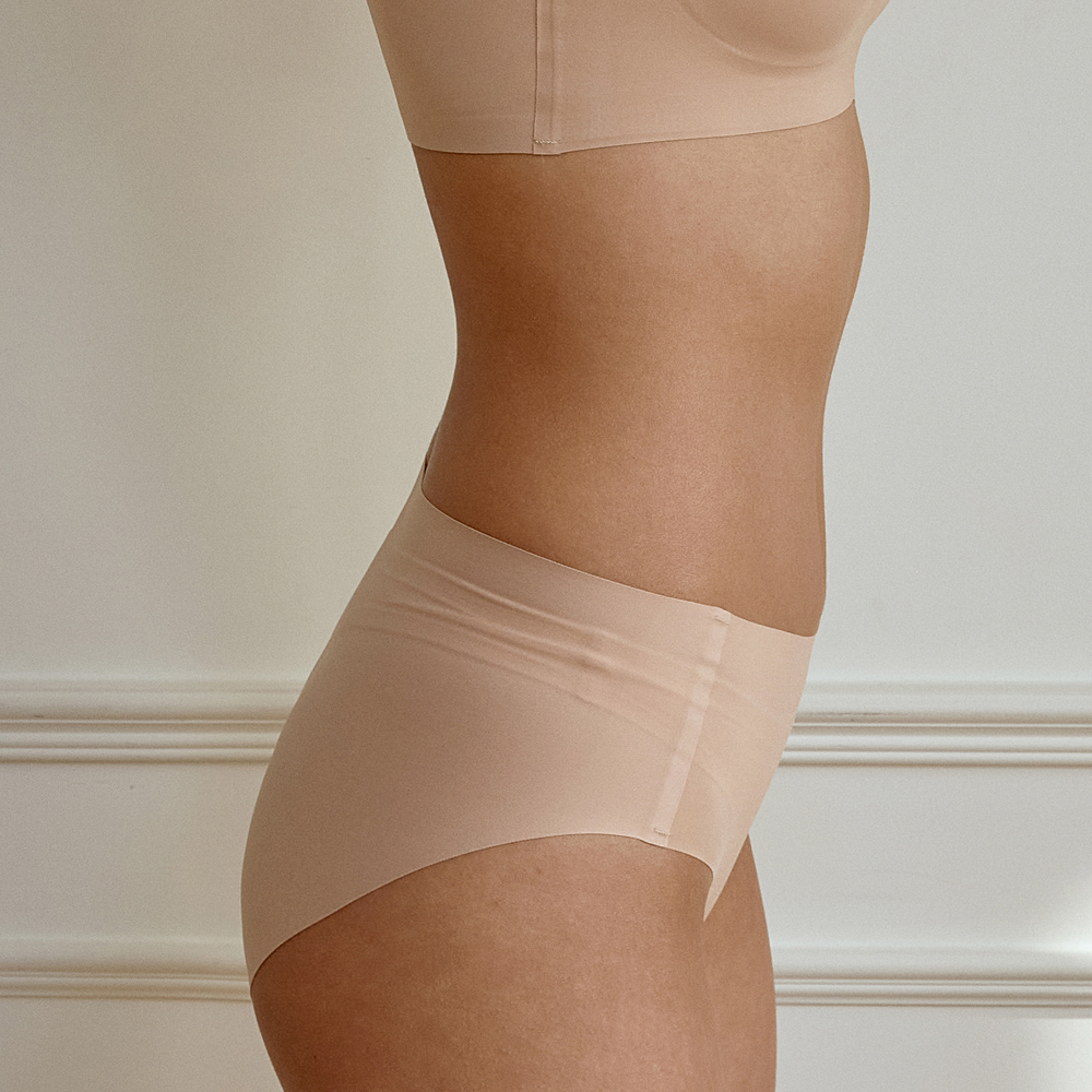 힙핑크 카라멜 심리스 삼각팬티 이미지 3
