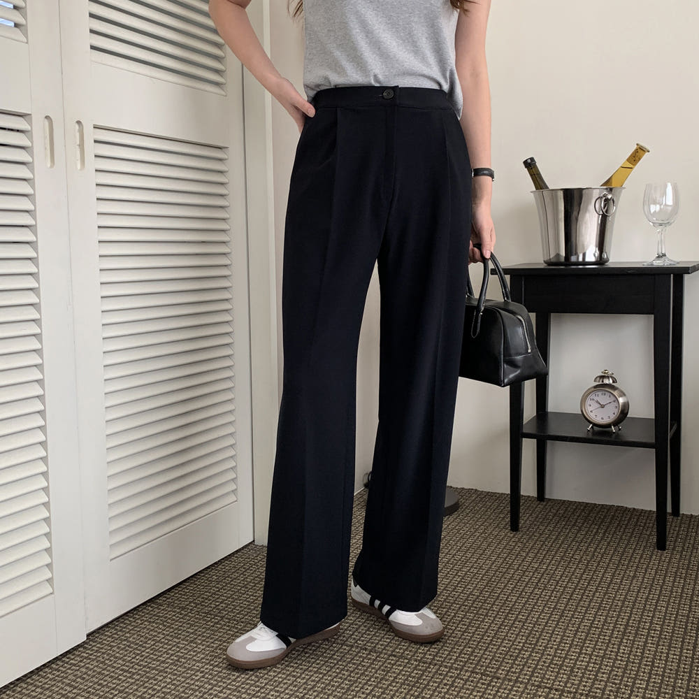 코이블리 슬랙스 핏