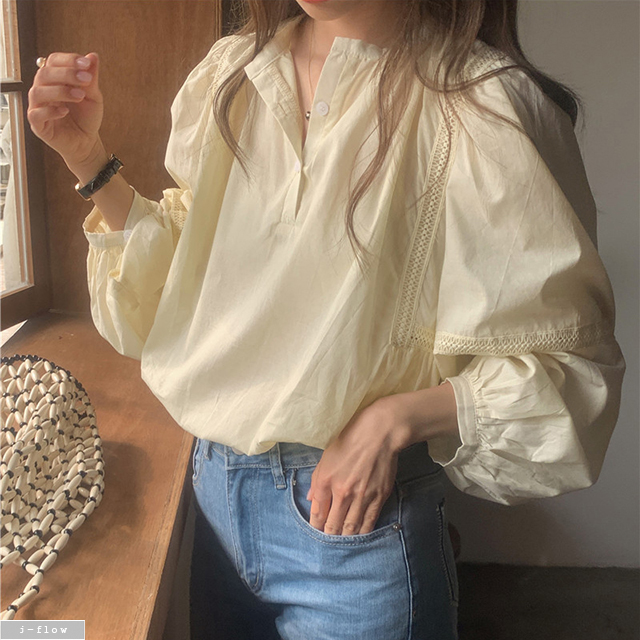 포키 벌룬 자수 버튼 루즈핏 코튼 블라우스 2col 가을 봄 브이넥 퍼프 제이플로우 이미지 8
