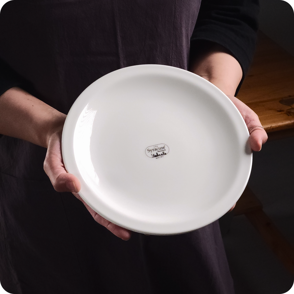 시라쿠스 접시 스테이크 화이트 접시 플레이팅 파스타 과일 23cm