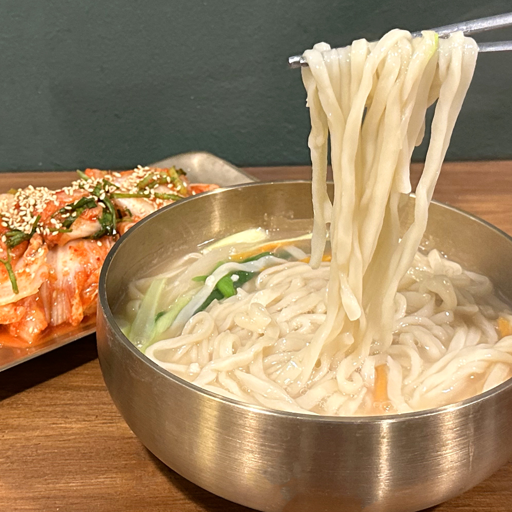 명동칼국수 생면으로 만든 생칼국수 3인분 세트 - 상세 이미지 3