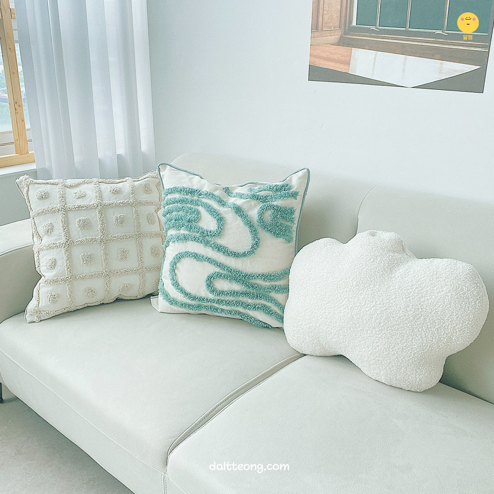 달떵 귀여운 구름 솜사탕 쇼파 쿠션 예쁜 화이트 감성 거실 인테리어 침대 등쿠션
