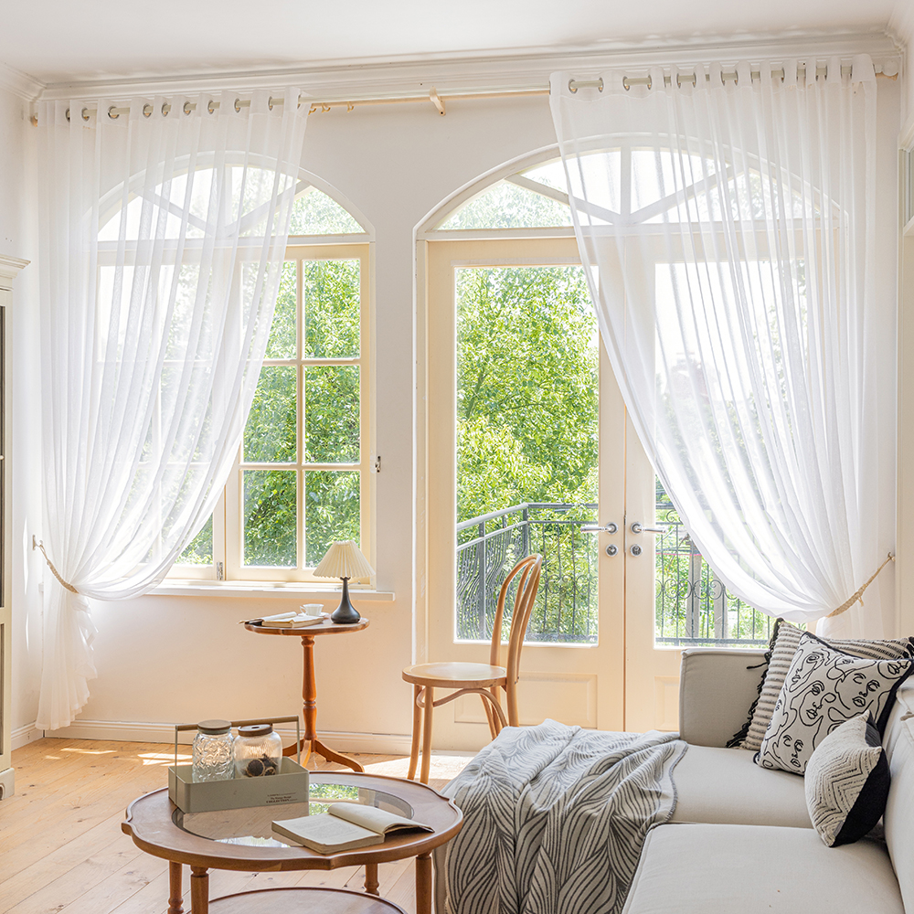 사라하우스 린넨느낌 가득한 네츄럴마 봉집 아일렛 나비주름 쉬폰 가리개 커튼