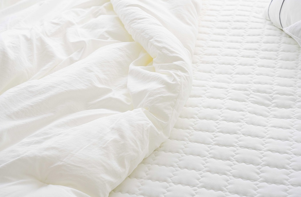 로얄 마이크로실크 침대 패드 매트