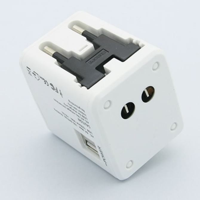 해외 여행용충전기 일체형 초고속 멀티포트충전기 업소용충전기