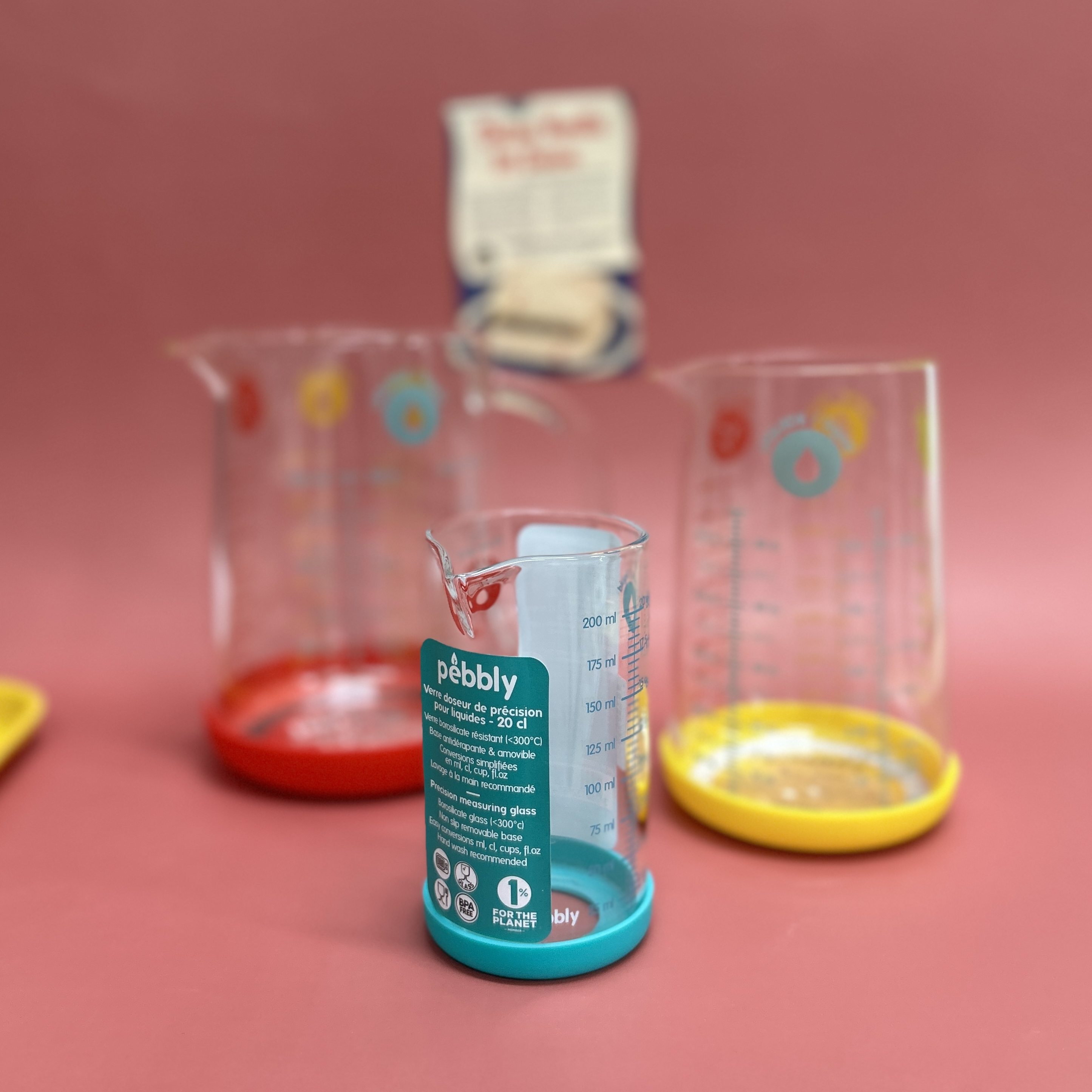 페블리 유리 계량컵 블루 200ml 실리콘받침 포함 - 상품 이미지