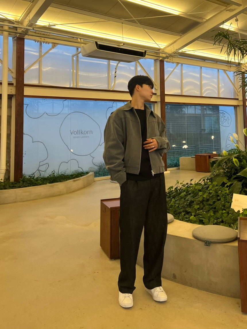 F683669C-6985-4F4D-AD1B-FBAB176148B7