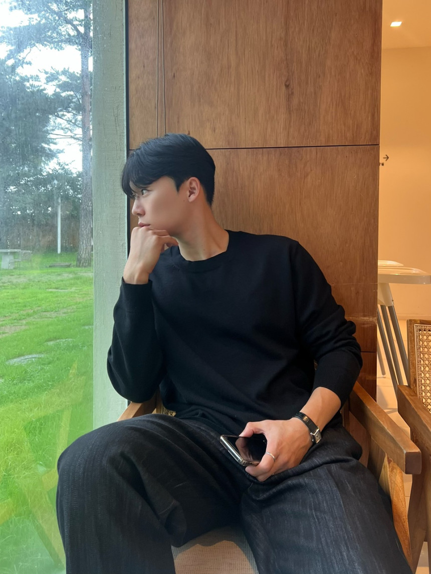 28081B43-A48C-427C-9A61-E3713AA75AF7