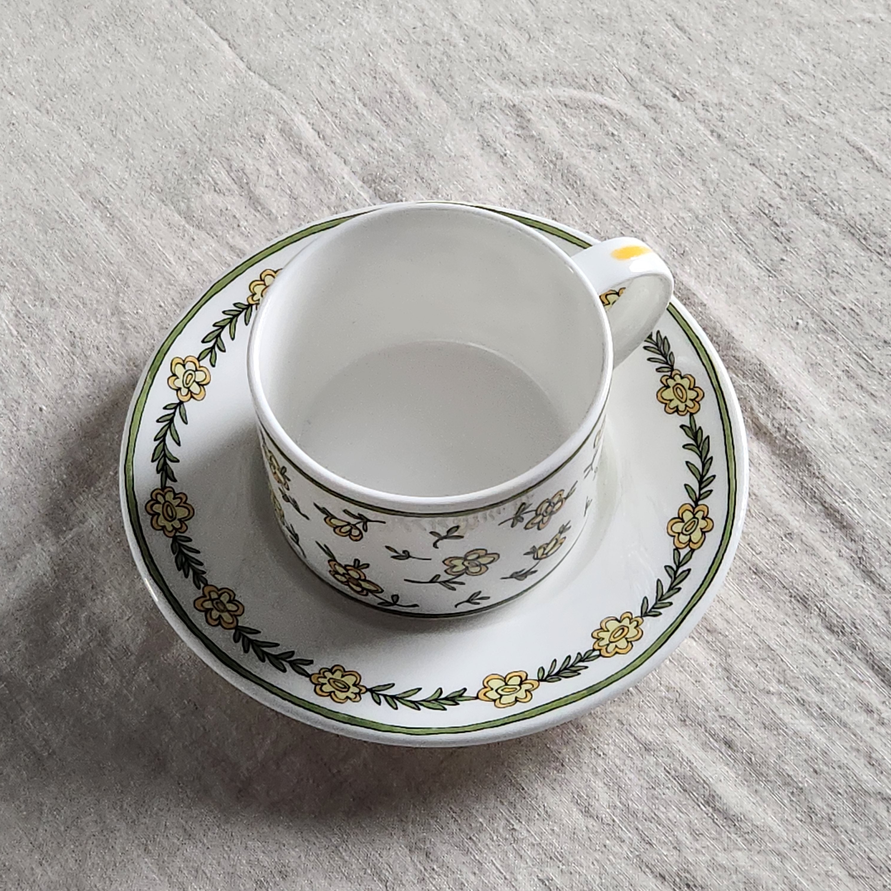 트위그뉴욕 몰리해치 빈티지 카푸치노잔 라떼잔 커피잔 찻잔 세트 데이지체인