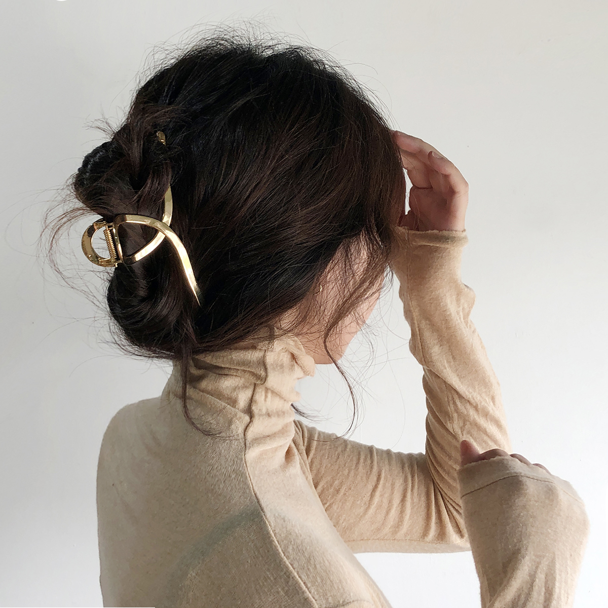 레이스룸 긴 머리 올림머리 메탈 집게핀 빅사이즈 꼬임 디자인 숱많은 머리용 국산 헤어핀 제품 이미지