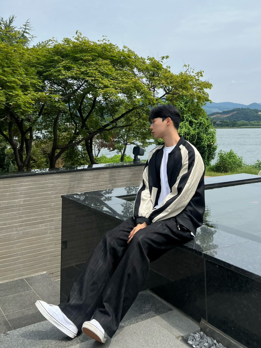 1928B83D-060F-4A9B-A9C6-24CAF1ED2E85