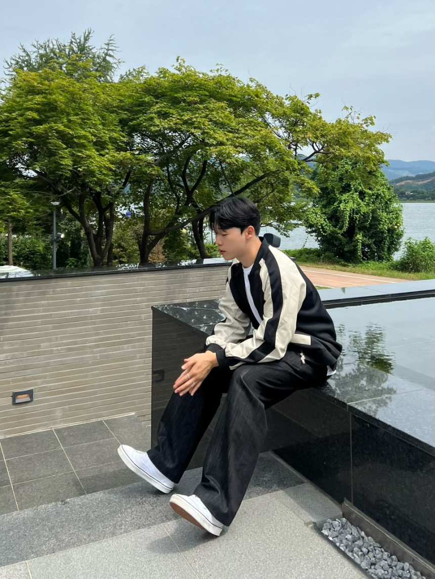 519F32BF-010E-46C3-83E8-49961F40722E