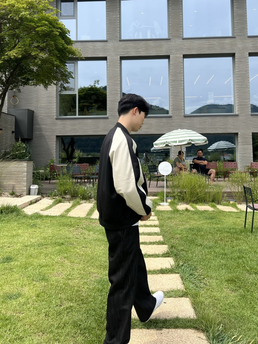 0CB52893-E3E2-4FF9-9232-50F8A7ECA966