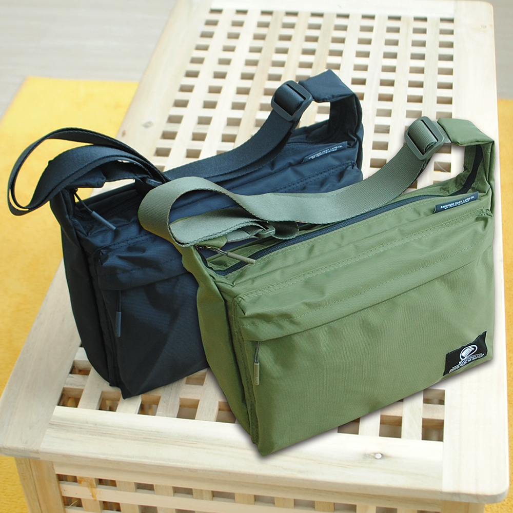 포츠 크로스백 남자 여성 가벼운 미니 슬링백 여행 가방 학생 메신저백 옆으로매는가방