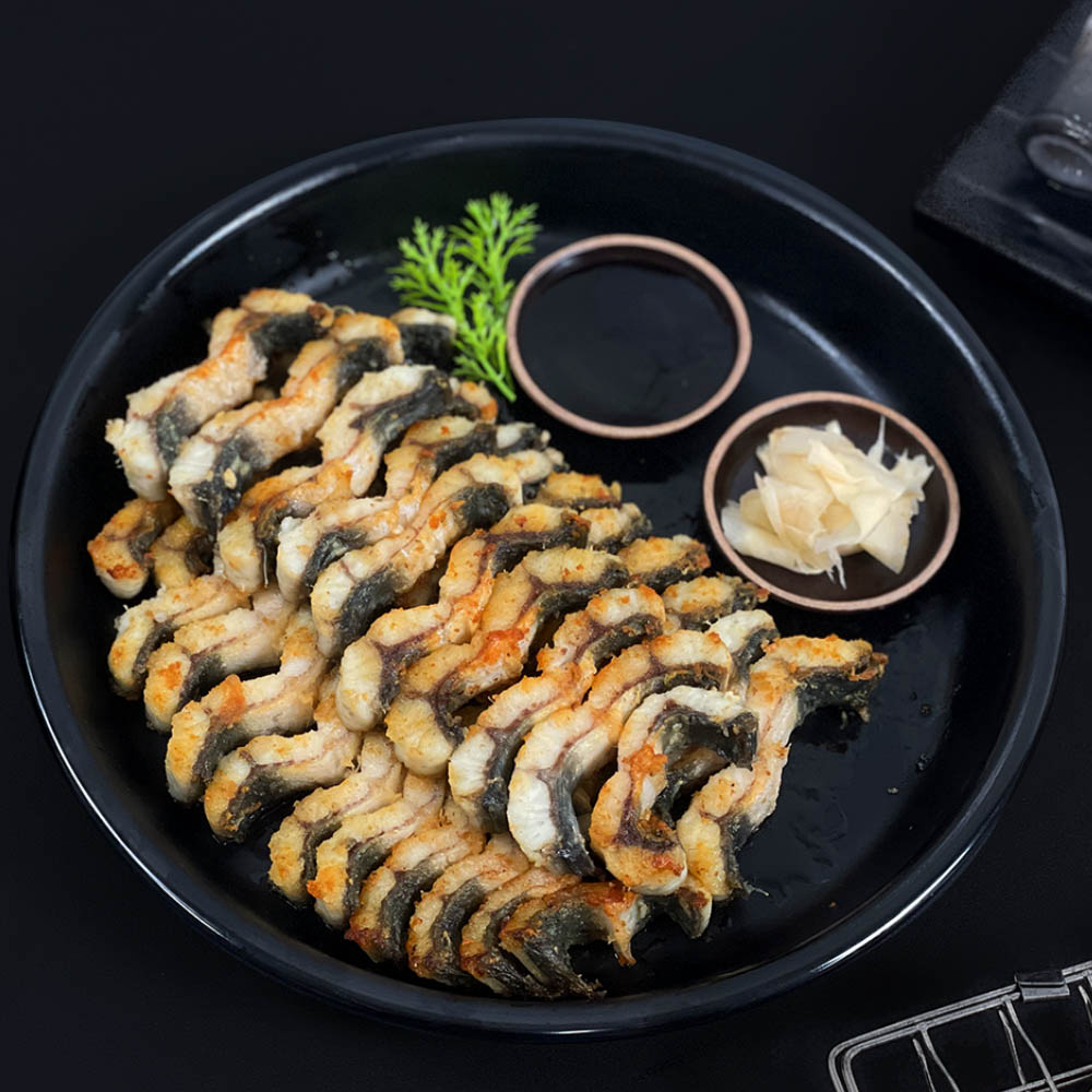 국내산 자포니카 토종 장어 민물장어 1kg 2kg 손질 후 600g 700g