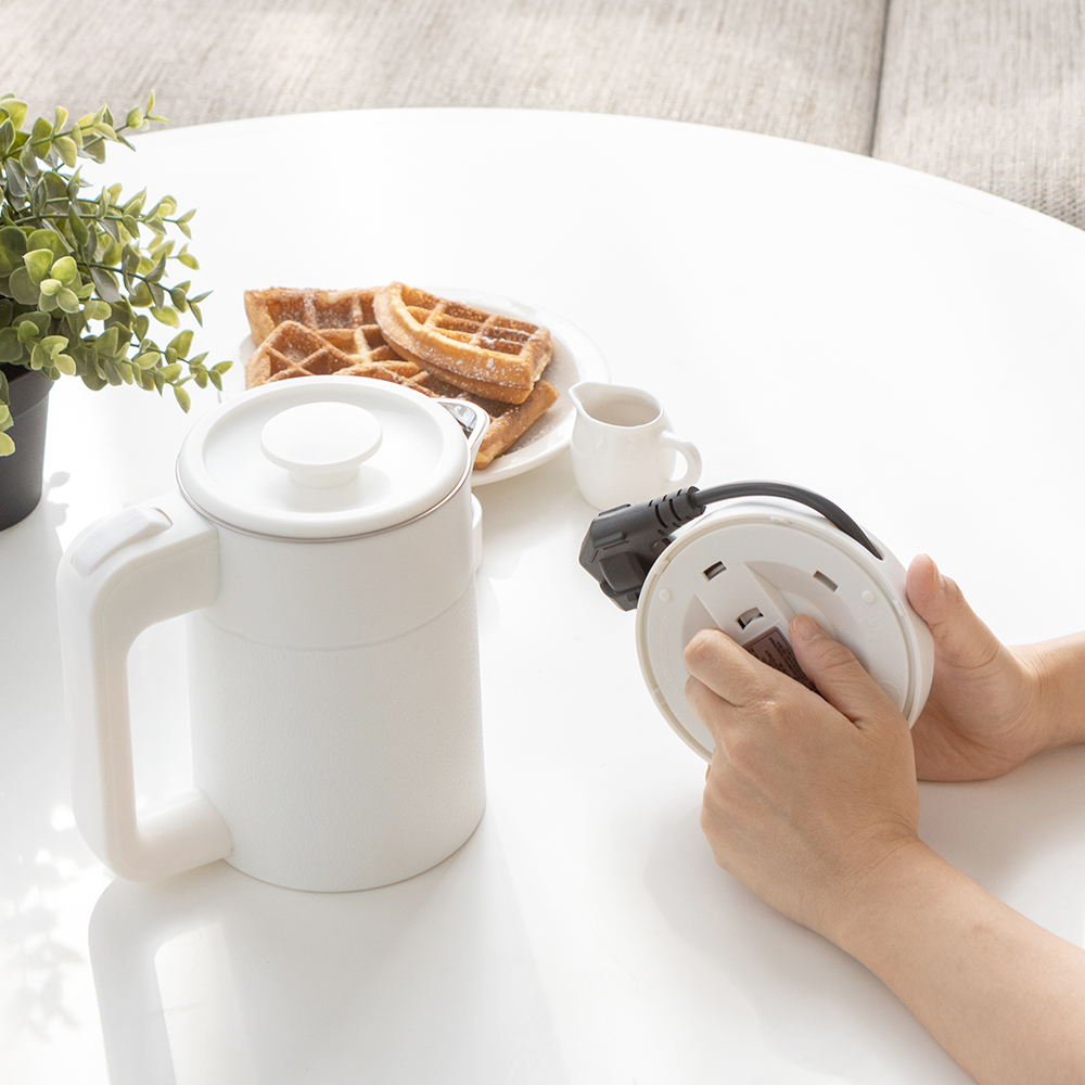 허밍 전기포트 미니 커피포트 휴대용 여행용 전기주전자 HMK-2211 화이트