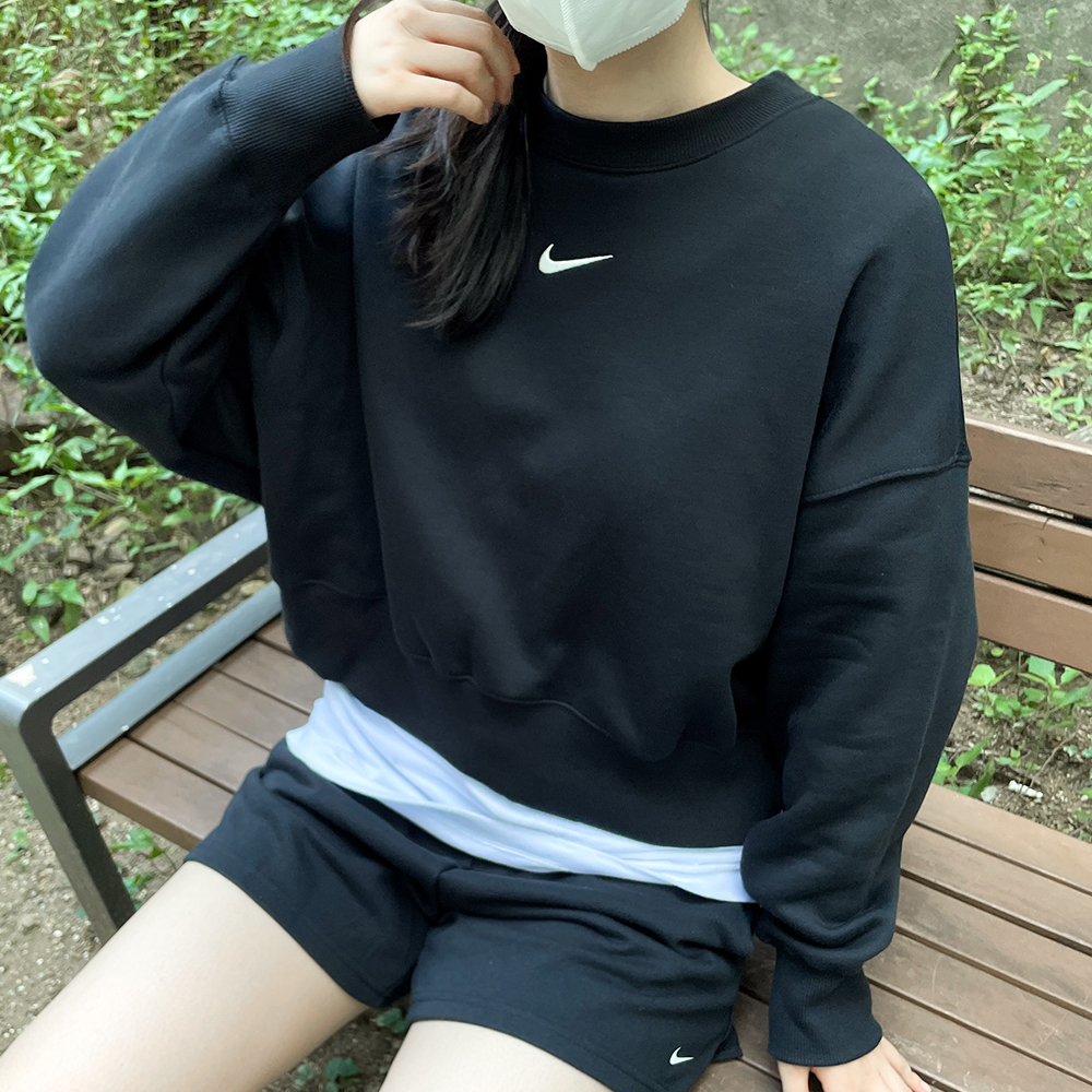 나이키 맨투맨 크롭티 스우시 하프집업 롱슬리브 긴팔티 티셔츠 이미지 4