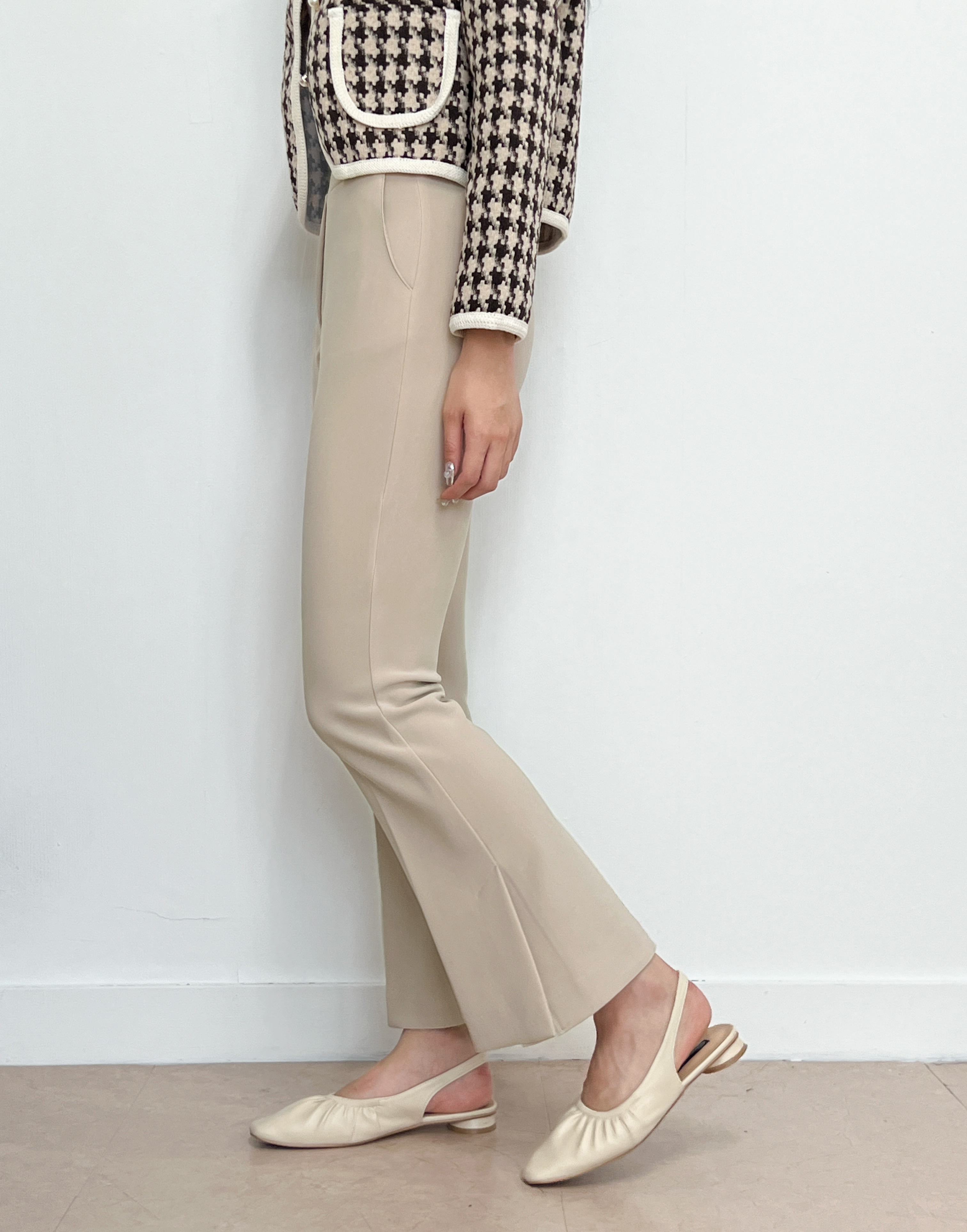 [리즈매직] ver.2 시론티 슬림핏 하이웨스트 빅밴딩 슬릿 부츠컷 슬랙스 팬츠 - 상세 이미지 2