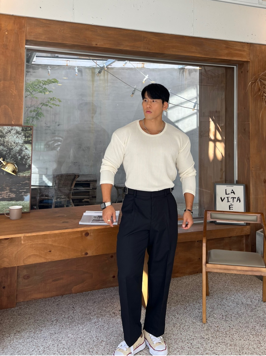 AF3BD5DD-4488-48F5-B6CE-B4C40B0016F9